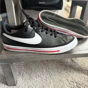 Nike Black and White Sneakers with Red Accents